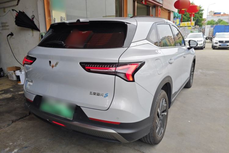 Used Wuling Xingguang S 2024 130km Flagship Version Rear Right 45 Deg