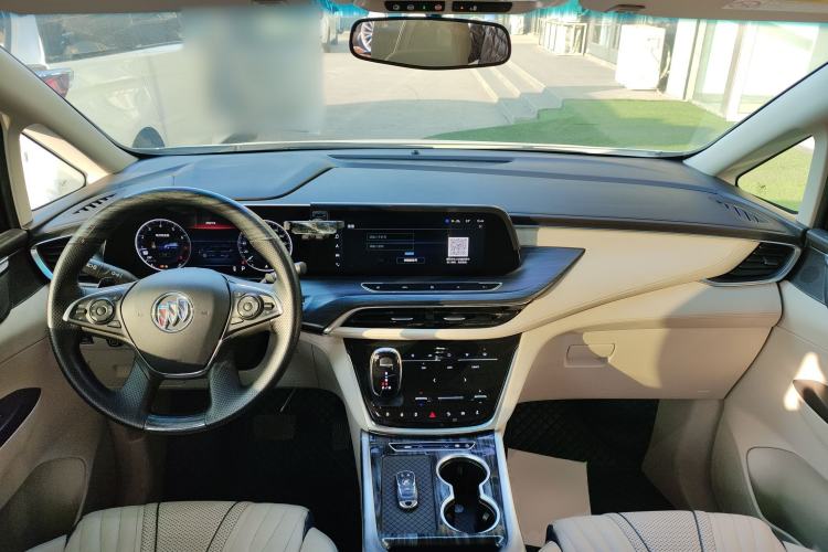 Used Buick GL8 2022 ES Landtrek 653T Comfort Edition
