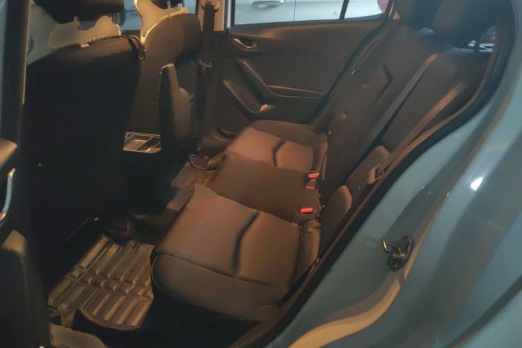 Used Mazda Mazda 3 Axela 2016 Sedan 1.5L Automatic Comfort Model