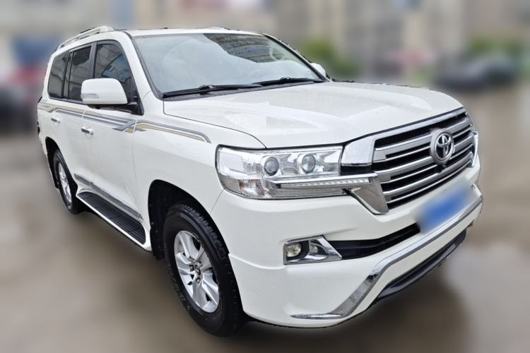 Used Toyota Land Cruiser  Front Right 45 Deg