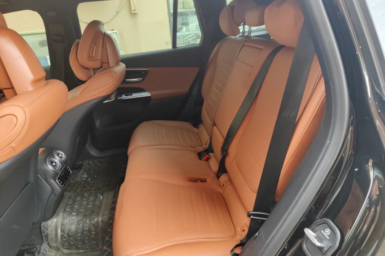 Used Mercedes-Benz GLC 2023 GLC 300 L 4MATIC Luxury 7-Seater
