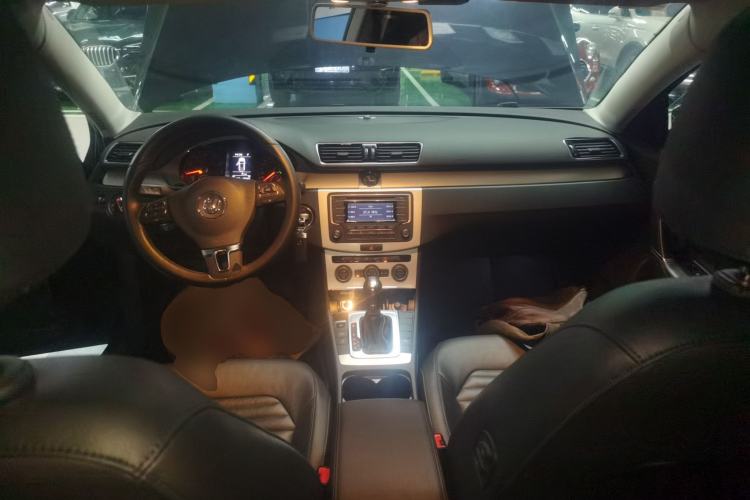 Used Volkswagen Magotan 2016 1.8TSI Smart Enjoyment Leading Model Center Console