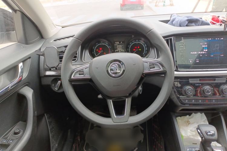 Used Skoda Kamiq 2020 GT TSI 230 DSG Flagship Edition China VI standard Steering Wheel