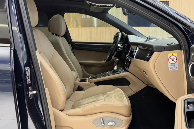 Used Porsche Macan 2018 Macan 2.0T
