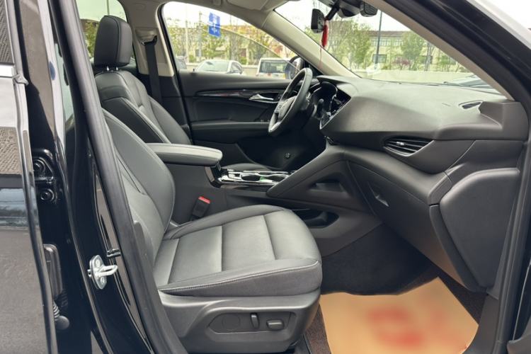 Used Buick Envision 2023 Encore Plus 652T Five-Seat Luxury Model
