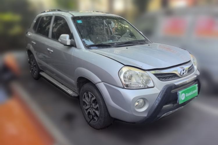 Used Hyundai Tucson 2013 2.0L Manual Two-Wheel Drive Fashion Edition
