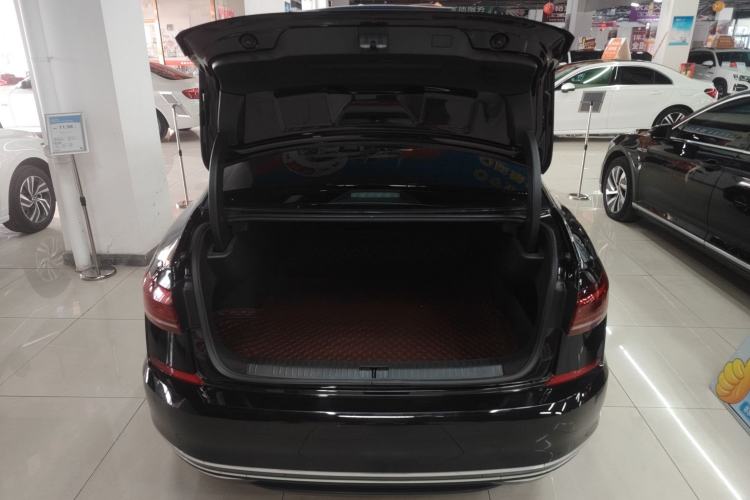 Used Volkswagen Passat 2023 330TSI Elite Edition
