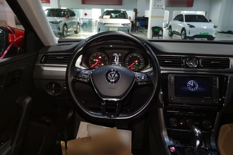 Used Volkswagen Passat 2017 330TSI DSG Luxury Edition