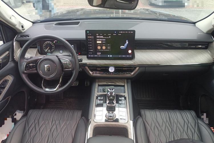 Used Tank 500 2022 3.0T Black Warrior Limited Edition 5 Seats Center Console