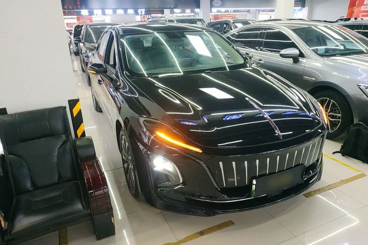 Used Hongqi E-QM5 2022 431 km Charge & Enjoy Edition Exterior 1