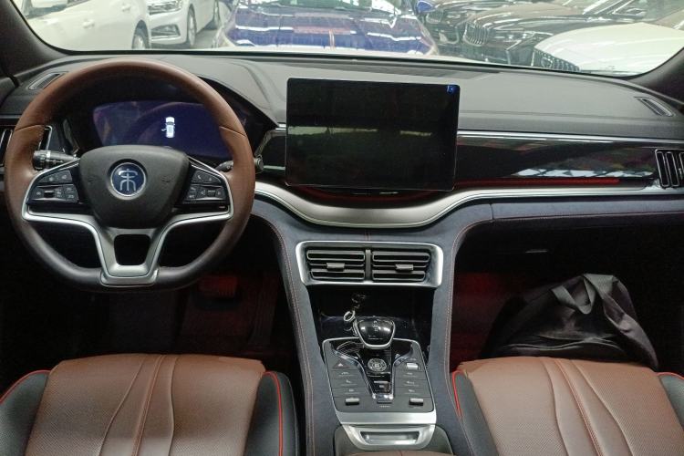 Used BYD Song PLUS 2020 1.5T Automatic Flagship PLUS Center Console