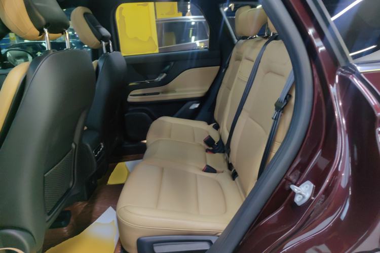 Used Lincoln Corsair 2022 2.0T Two-Wheel Drive Luxury Edition Left Rear Seat