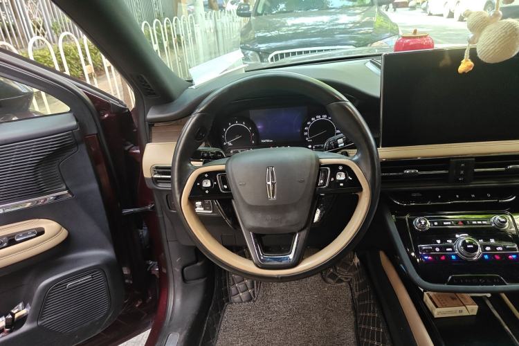 Used Lincoln Corsair 2020 2.0T Two-Wheel Drive Luxury Edition
