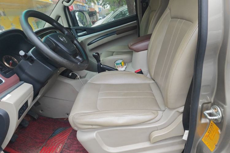 Used FORTHING Lingzhi 2018 M5L 1.6L 7-Seater Luxury Model