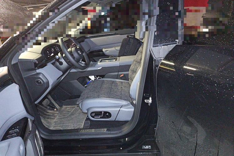 Used Zeekr 7X 2025 75 kWh Rear-Wheel Drive Intelligent Driving Version
