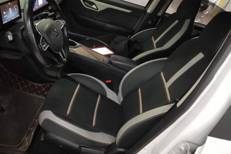 Used SOL E10X 2021 302 km Range Luxury Version 31.4 kWh