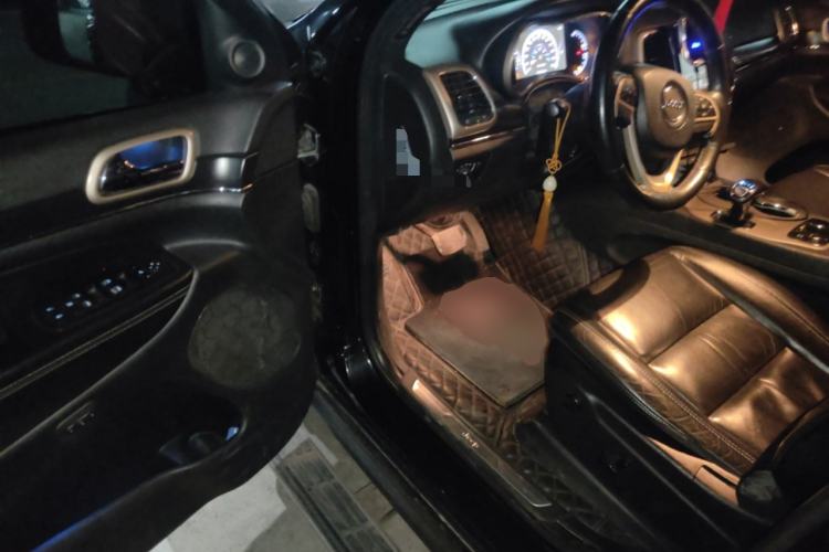 Used Jeep Grand Cherokee 2014 3.0L Comfort Navigation Edition