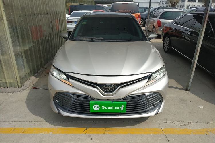 Used Toyota Camry 2019 2.0G Luxury Edition China VI Standard