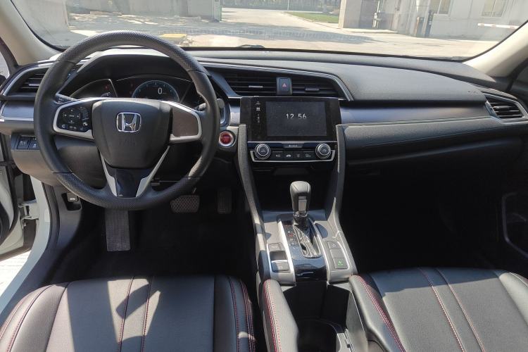 Used Honda Civic 2016 220TURBO CVT Luxury Edition