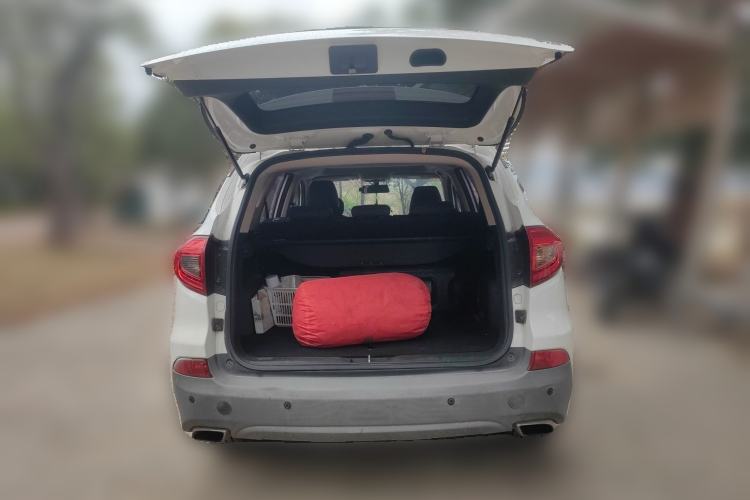 Used BYD Song 2017 Gaishe Upgrade Edition 1.5TID Automatic Elite Model Trunk