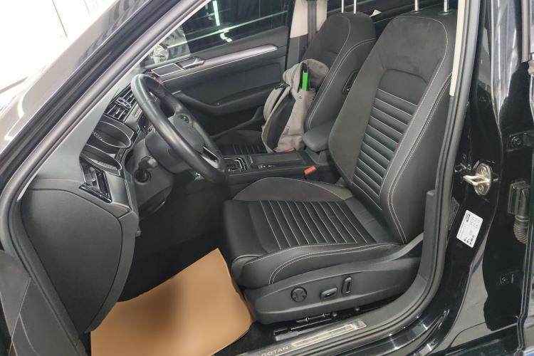 Used Volkswagen Magotan 2020 330TSI DSG Leading Model