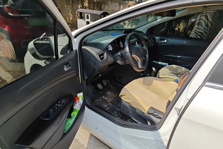 Used Peugeot 308 2014 Enjoy Edition Classic 1.6L Manual YouShang Model Driver Seat