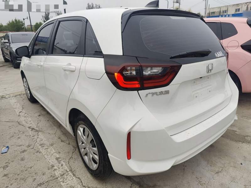 Used Honda Fit 2021 1.5L CVT Trend Edition — 4