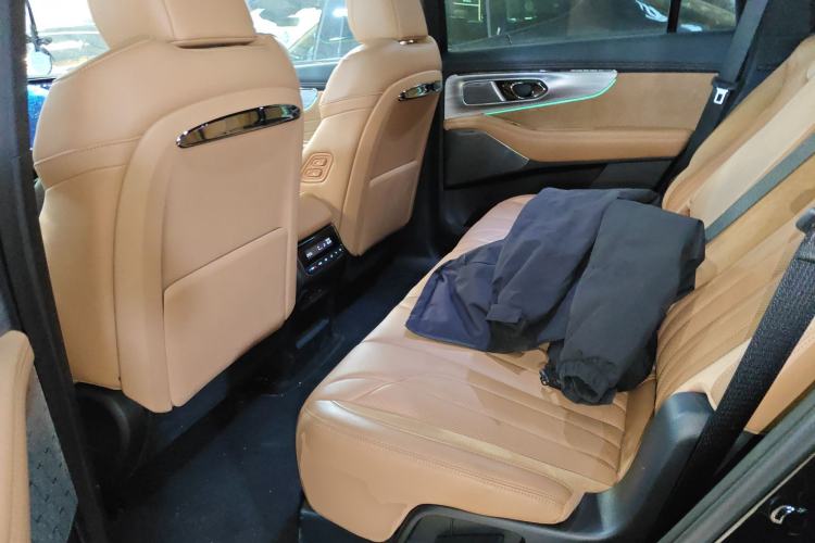 Used GAC Trumpchi ES9 2024 PHEV with 143 km Max
