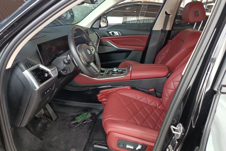 Used BMW X5 2023 xDrive 30Li Luxury M Sport Night Edition Package
