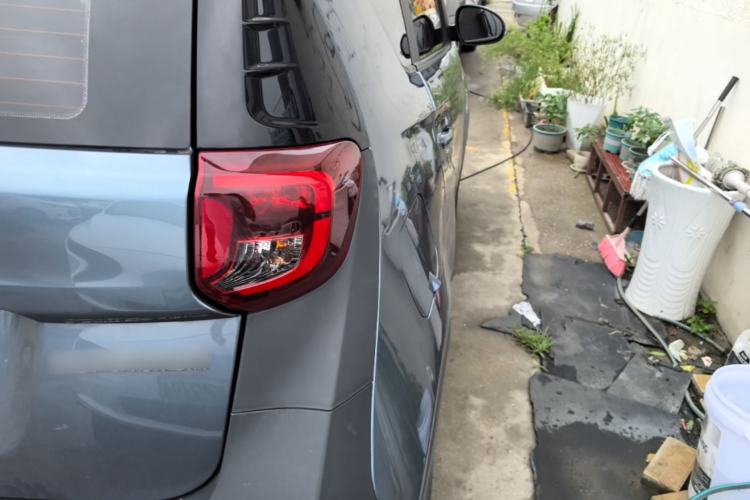 Used Chery QQ Little Ant 2022 Revised Version Sweet Pink Edition Half-Sugar Version Lithium Iron Phosphate 30.7 kWh 30 kW 301 km
