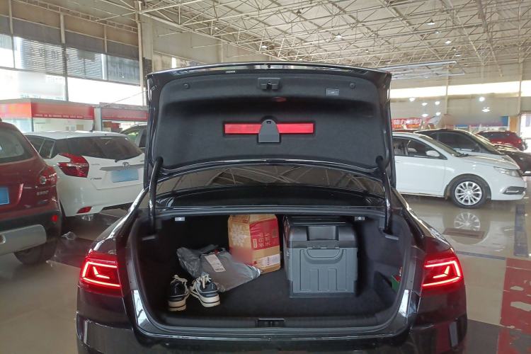 Used Volkswagen Magotan GTE Plug-in Hybrid 2022 GTE Luxury Model
