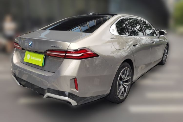 Used BMW i5 2024 eDrive 35L M Sport Package