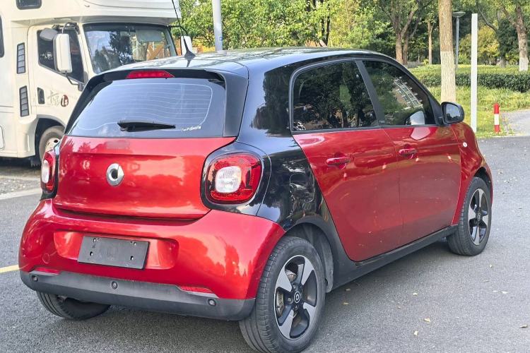 Used smart forfour 2018 1.0L 52kW Passion Edition