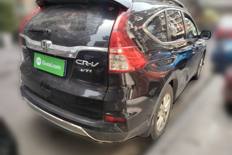 Used Honda CR-V 2015 2.0L two-wheel drive urban version
