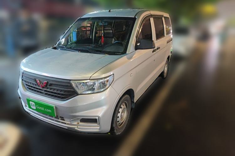 Used Wuling Hongguang V 2022 1.5L Jingqu Edition Electric-Assist LAR