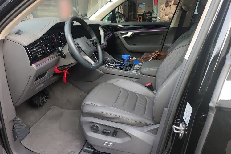 Used Volkswagen Touareg 2023 3.0 TSI Luxury Edition Obsidian Black Sport Package
