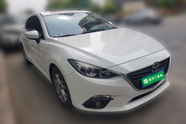 Used Mazda 3 Axela 2014 Sedan 1.5L Automatic Luxury Model Front Right 45 Deg