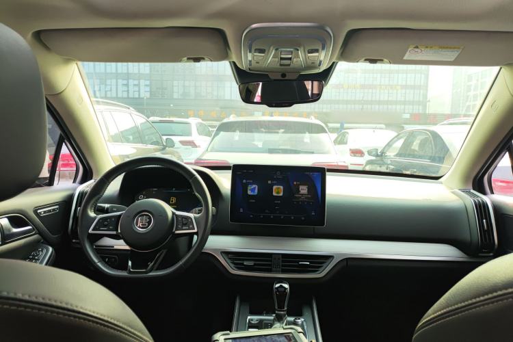 Used BYD Tang 2019 2.0T Automatic SmartConnect Luxury Version 5 Seats China VI Standard