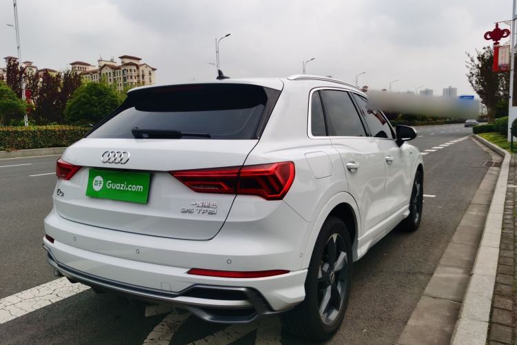 Used Audi Q3 2021 35 TFSI Fashion Dynamic Model Exterior 3