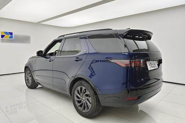 Used Land Rover Discovery 2023 Revised Version 360 PS R-Dynamic S