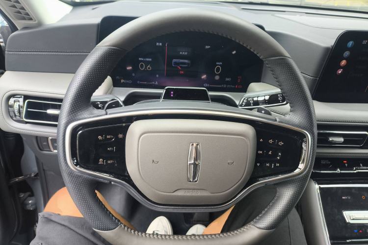 Used Lincoln Aviator 2024 3.0T V6 All-Wheel-Drive Luxury Edition Six Seats