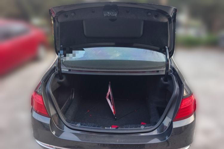 Used BMW 5 Series 2014 525Li Luxury Design Package