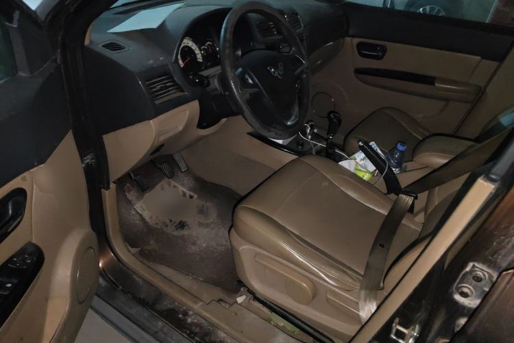 Used Wuling Hongguang 2014 1.5L S Comfort Model