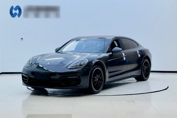 Used Porsche Panamera 2023 Restyled Panamera 4 Executive Extended Platinum Edition 2.9T