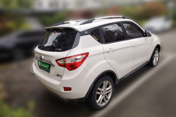 Used CHANGAN CS35 2016 1.6L Manual Luxury Model China V Standard Rear Right 45 Deg