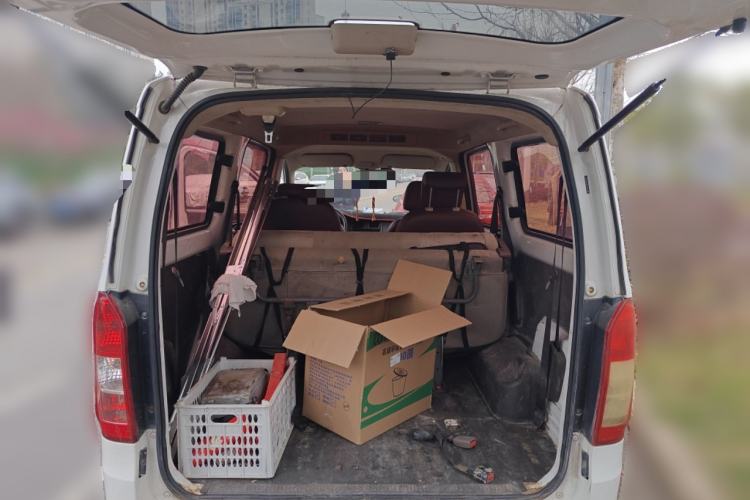 Used Wuling Rongguang V 2016 1.5L Standard Version Trunk