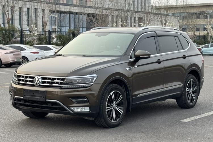 Used Volkswagen Tiguan L 2017 330TSI Automatic Two-Wheel Drive Flagship Edition