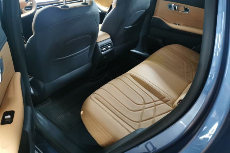 Used Geely Galaxy Xingjian 7 EM-i 2025 120km Flagship Edition Left Rear Seat