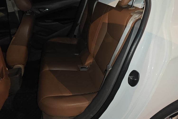 Used Chevrolet Cruze 2015 1.5L Automatic Fashion Navigation Edition