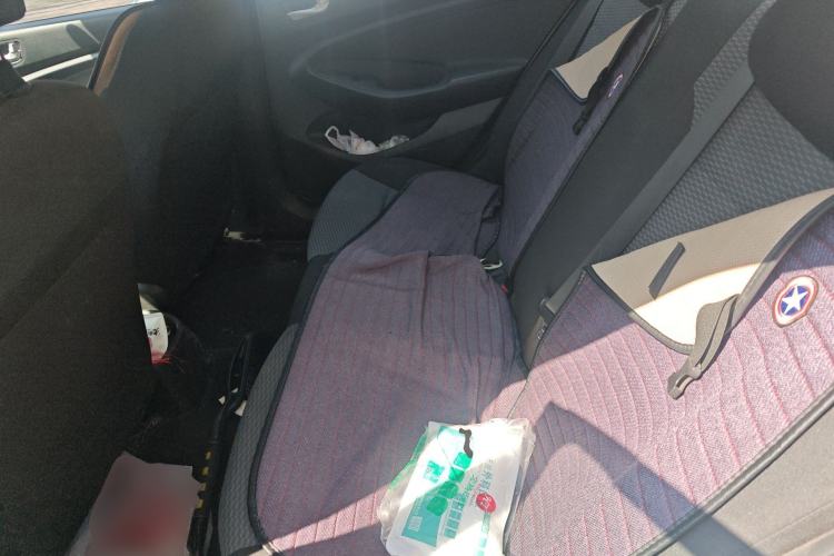 Used Hyundai Verna (older generation) 2017 1.4L Manual Refreshed Version China VI Standard Left Rear Seat